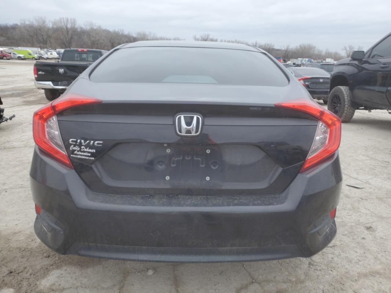 2016 Honda Civic - Image 6