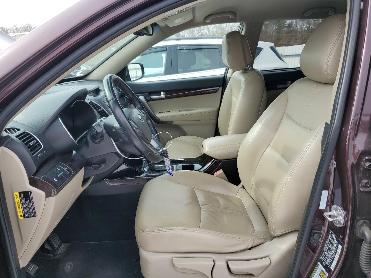 2014 Kia Sorento - Image 7
