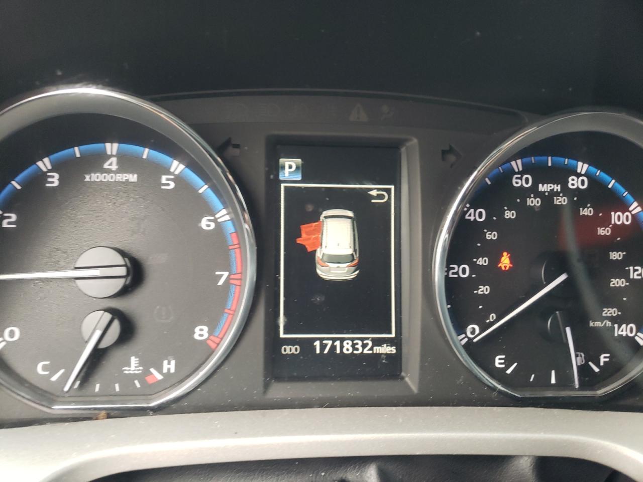 2016 Toyota RAV 4 - Image 9