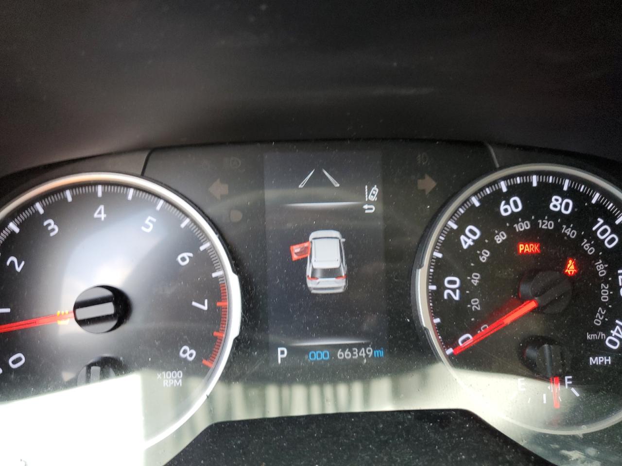 2019 Toyota RAV 4 - Image 9