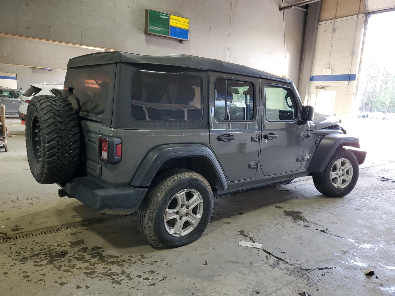 2020 Jeep Wrangler - Image 3
