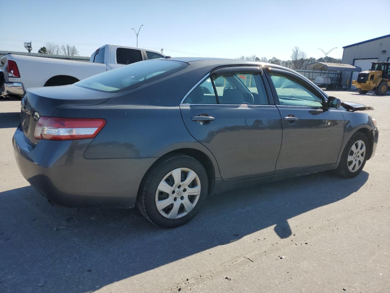 2011 Toyota Camry - Image 3