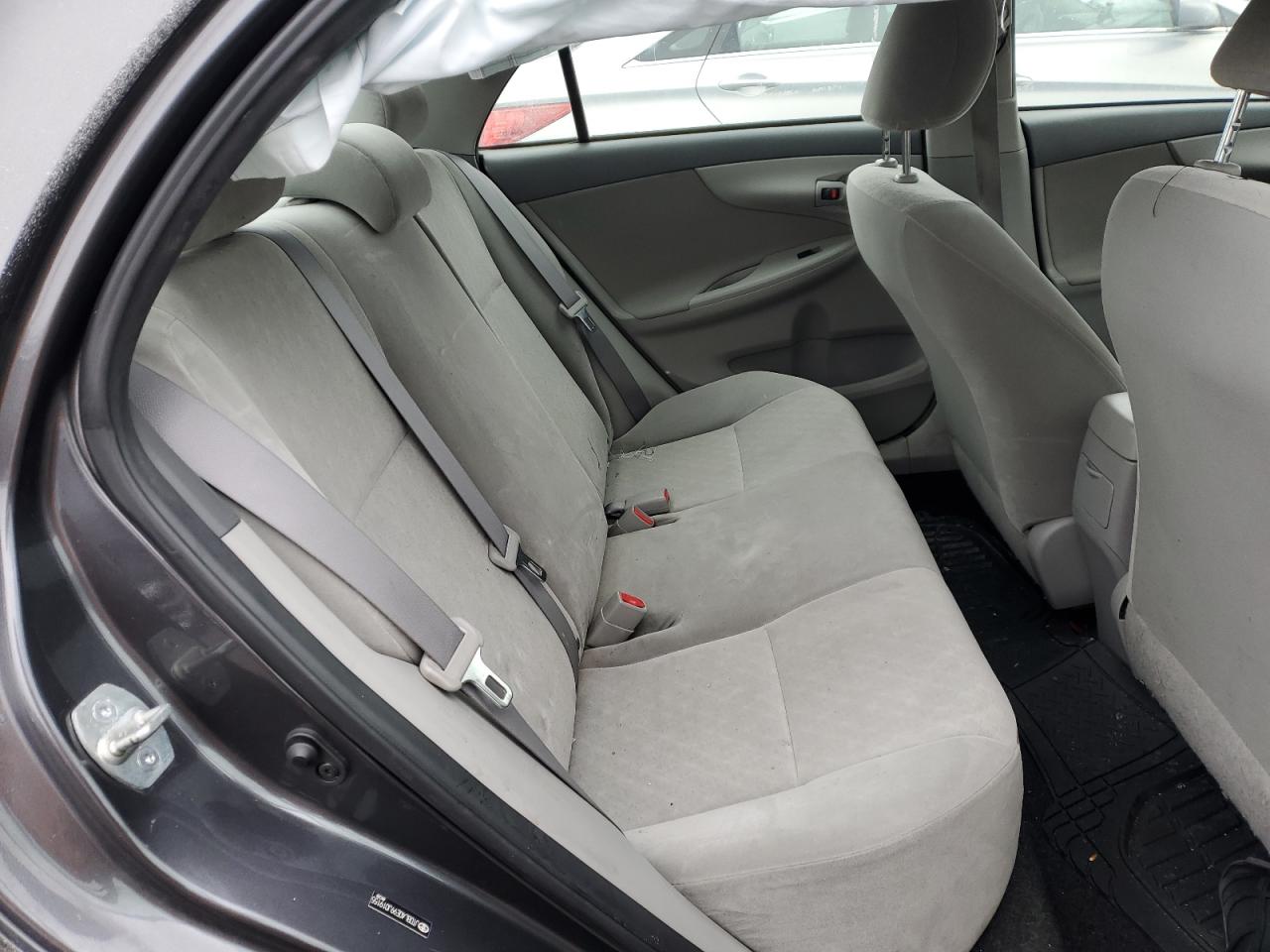 2009 Toyota Corolla - Image 10