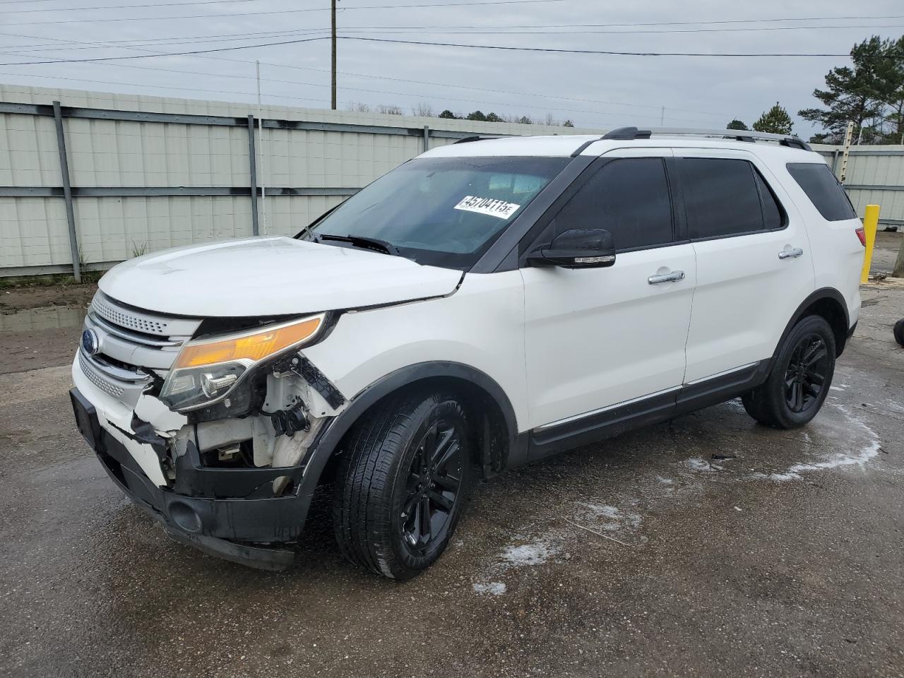 2013 Ford Explorer - Image 1