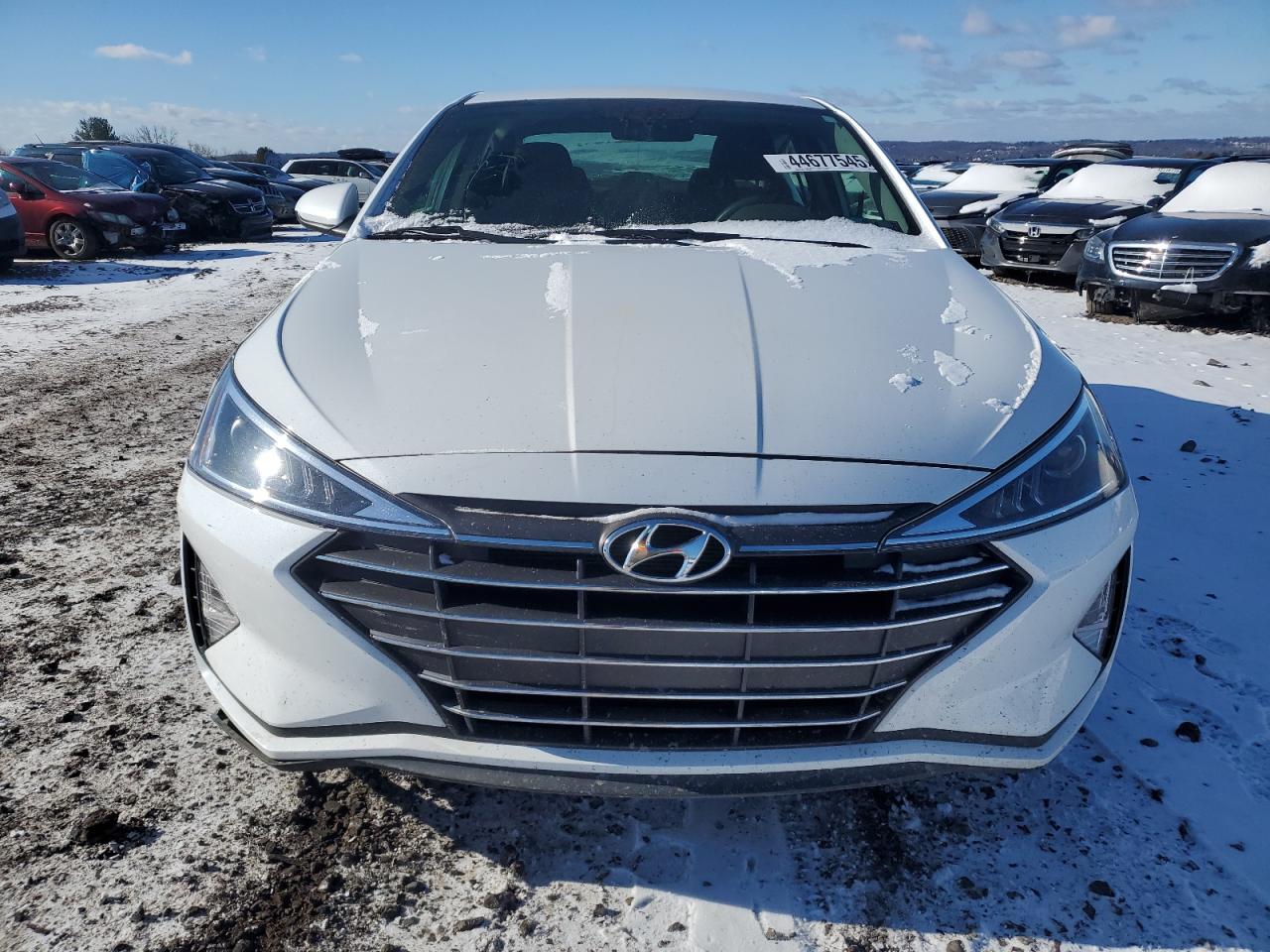 2019 Hyundai Elantra - Image 5