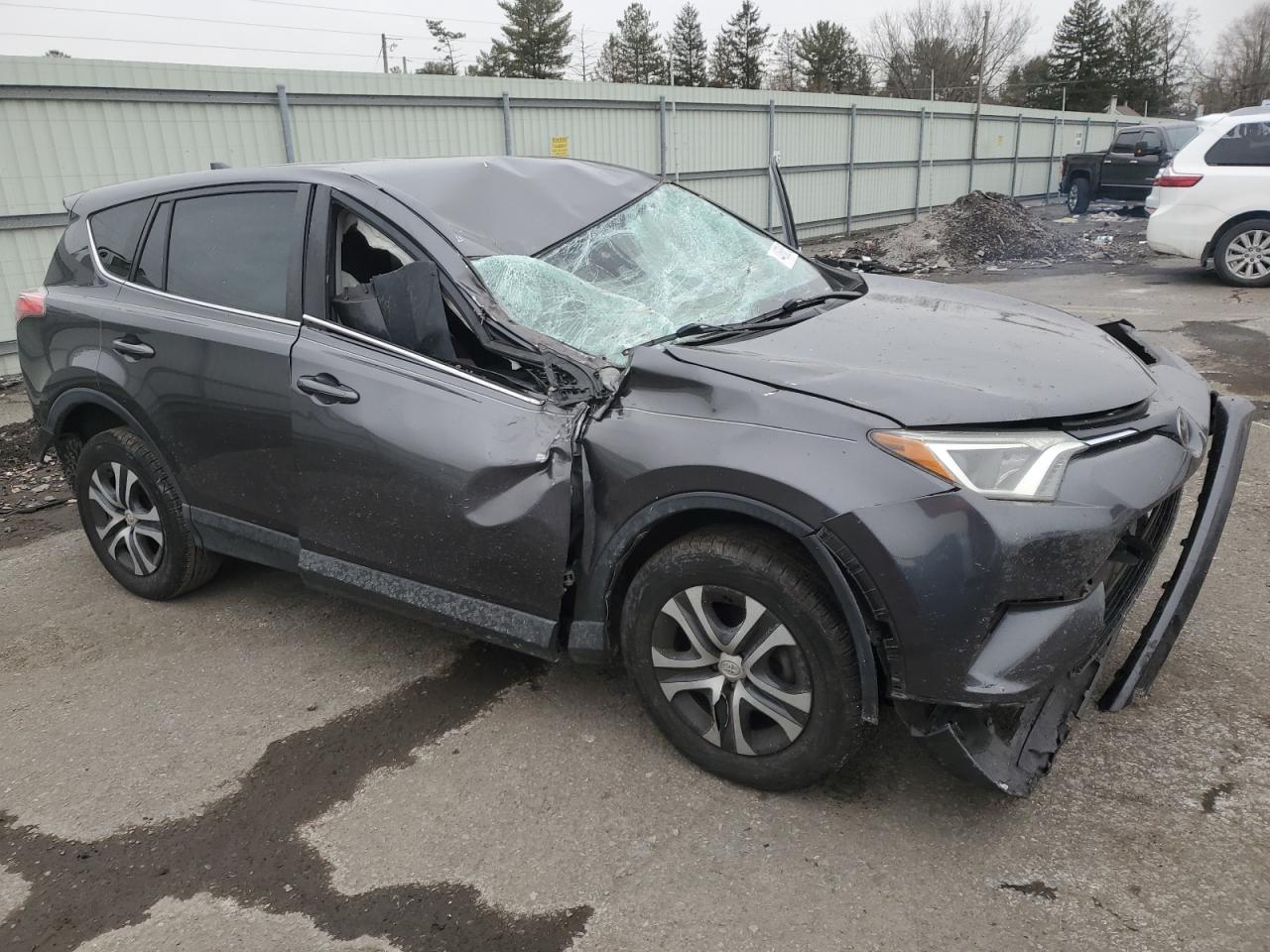 2018 Toyota RAV 4 - Image 4