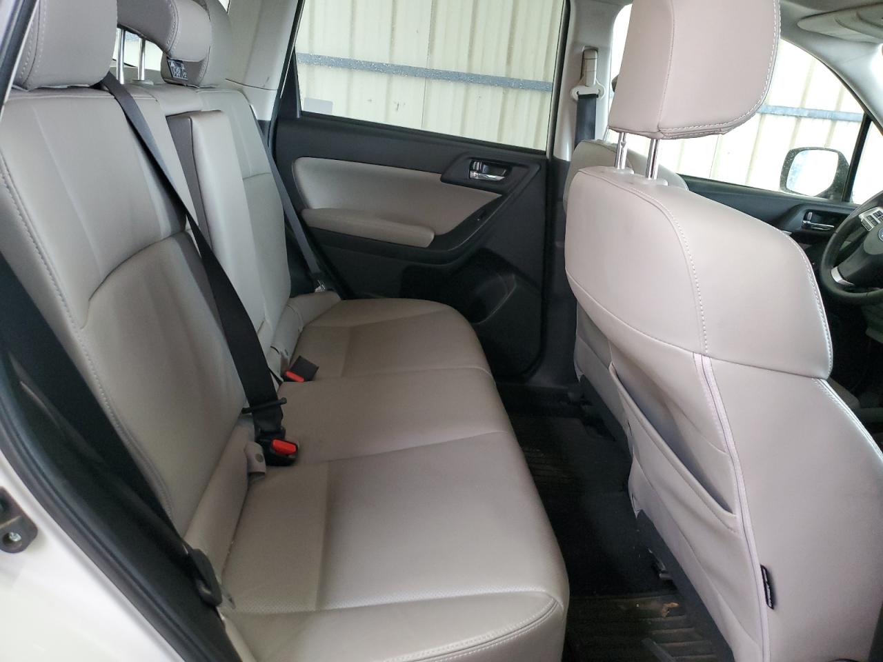 2014 Subaru Forester - Image 10