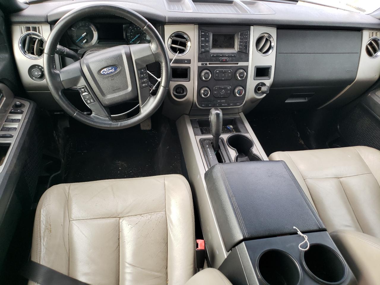 2015 Ford Expedition - Image 8