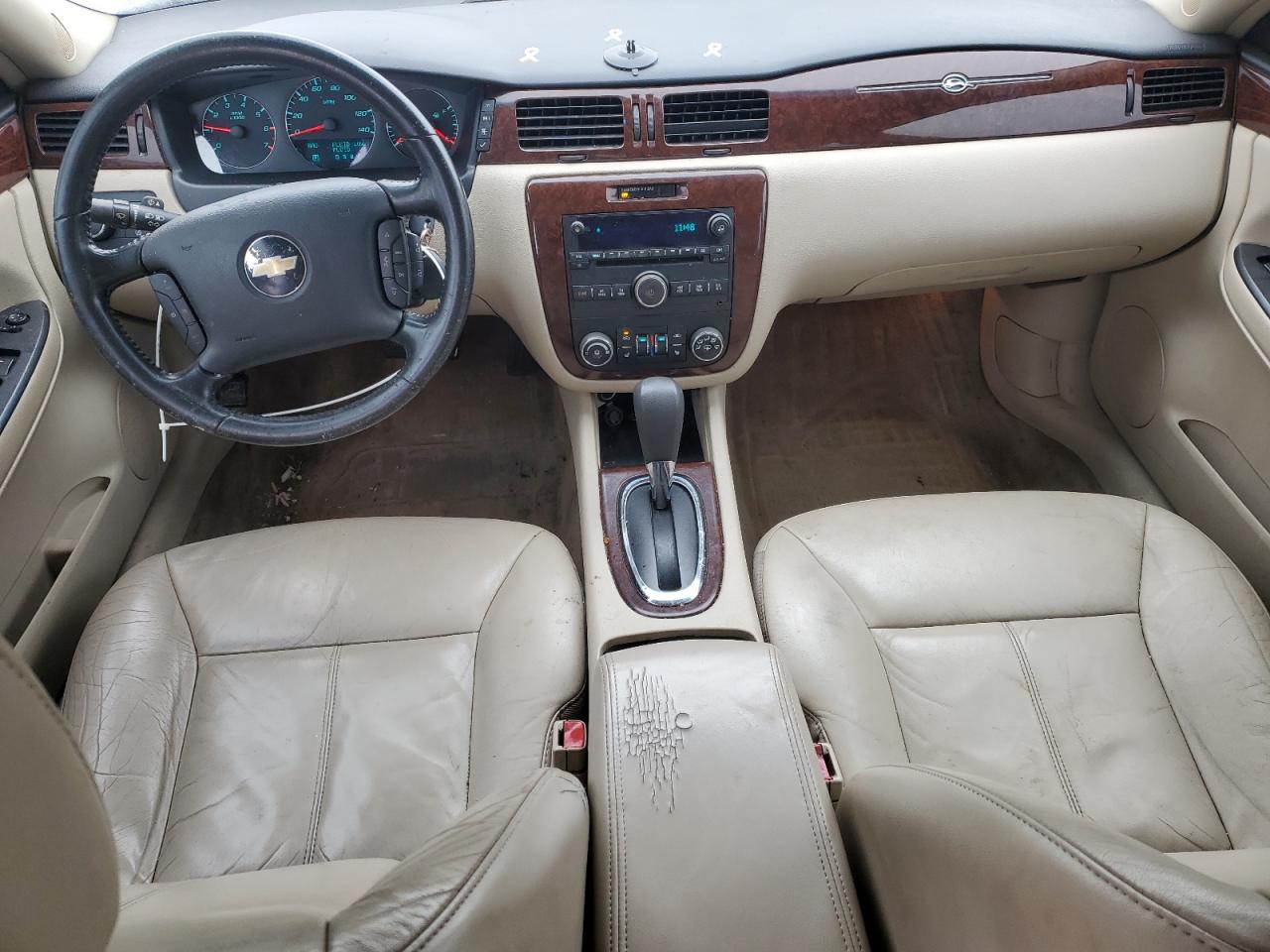 2011 Chevrolet Impala - Image 8