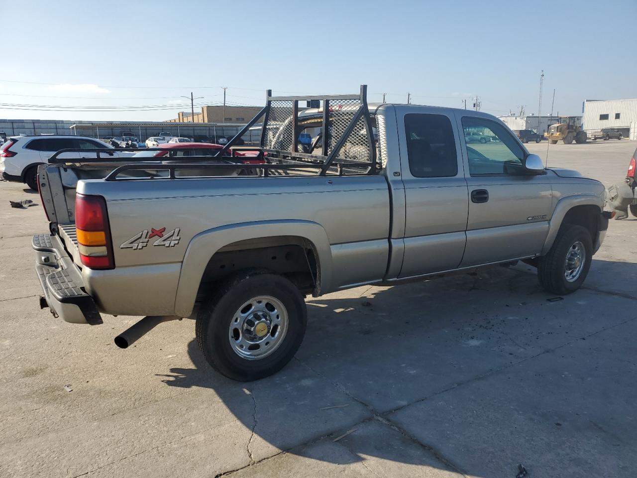 2001 Chevrolet Silverado - Image 3