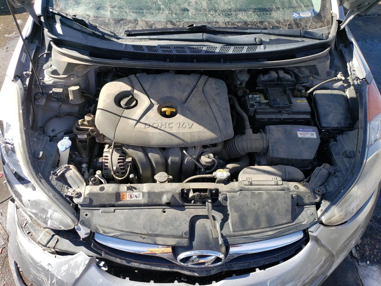2013 Hyundai Elantra - Image 11