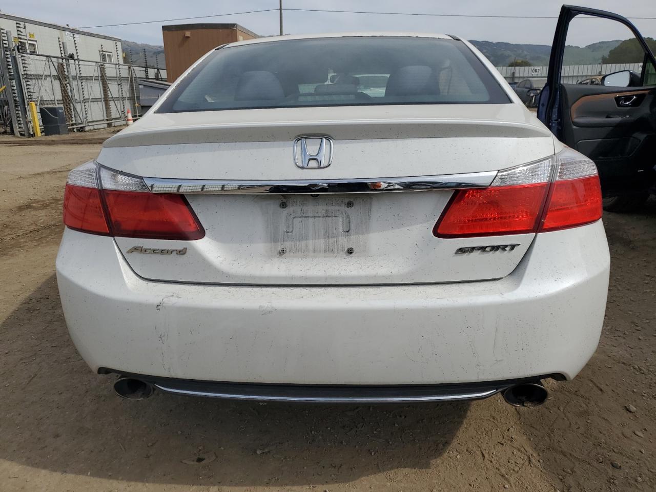 2013 Honda Accord - Image 6