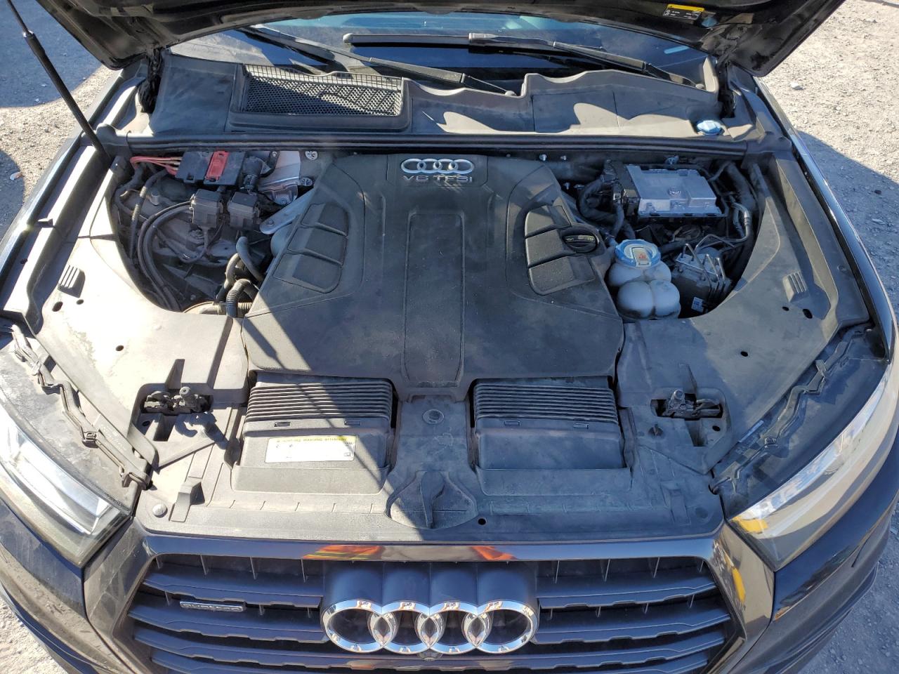2017 Audi Q7 - Image 12