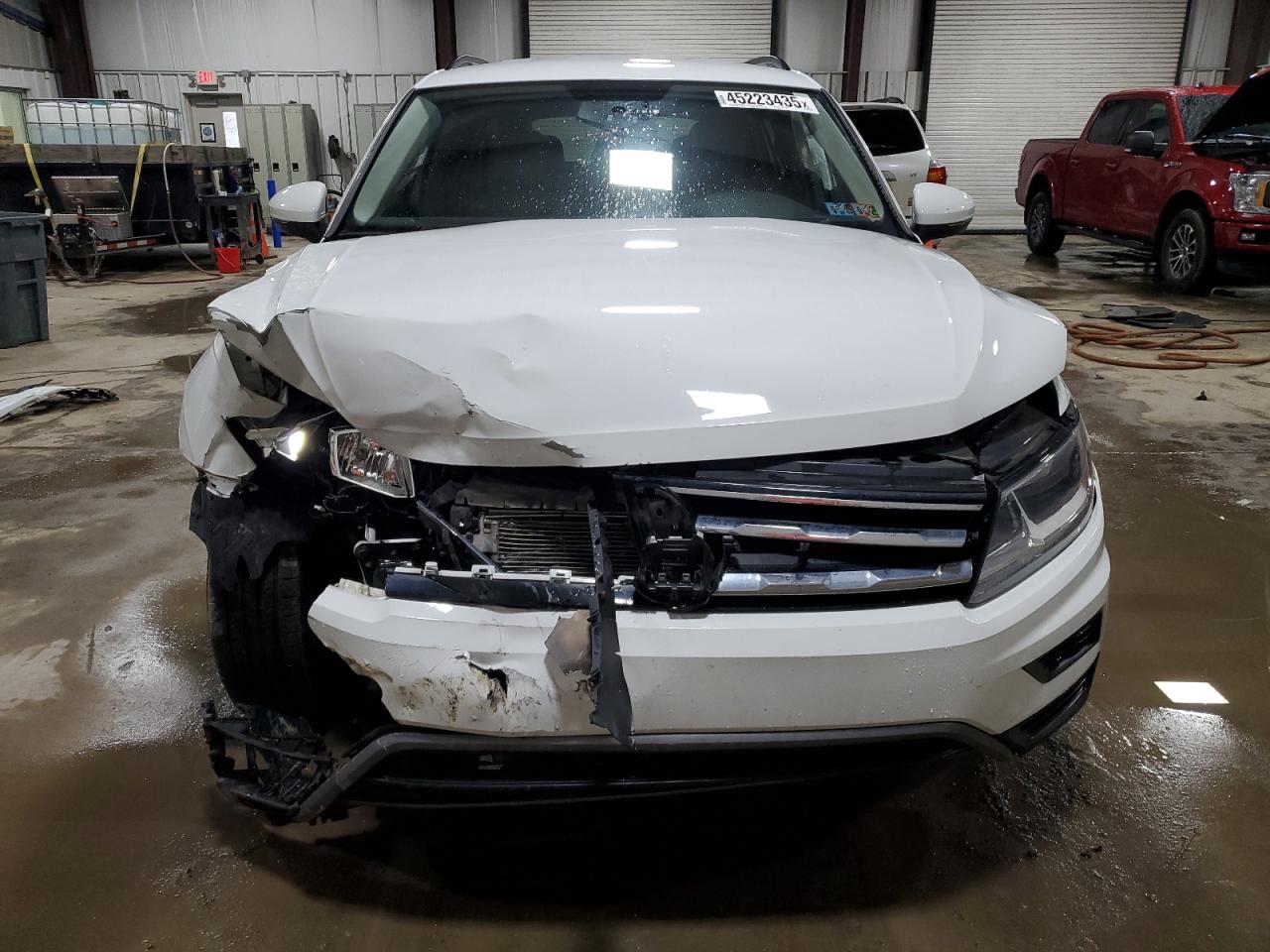 2020 Volkswagen Tiguan - Image 5