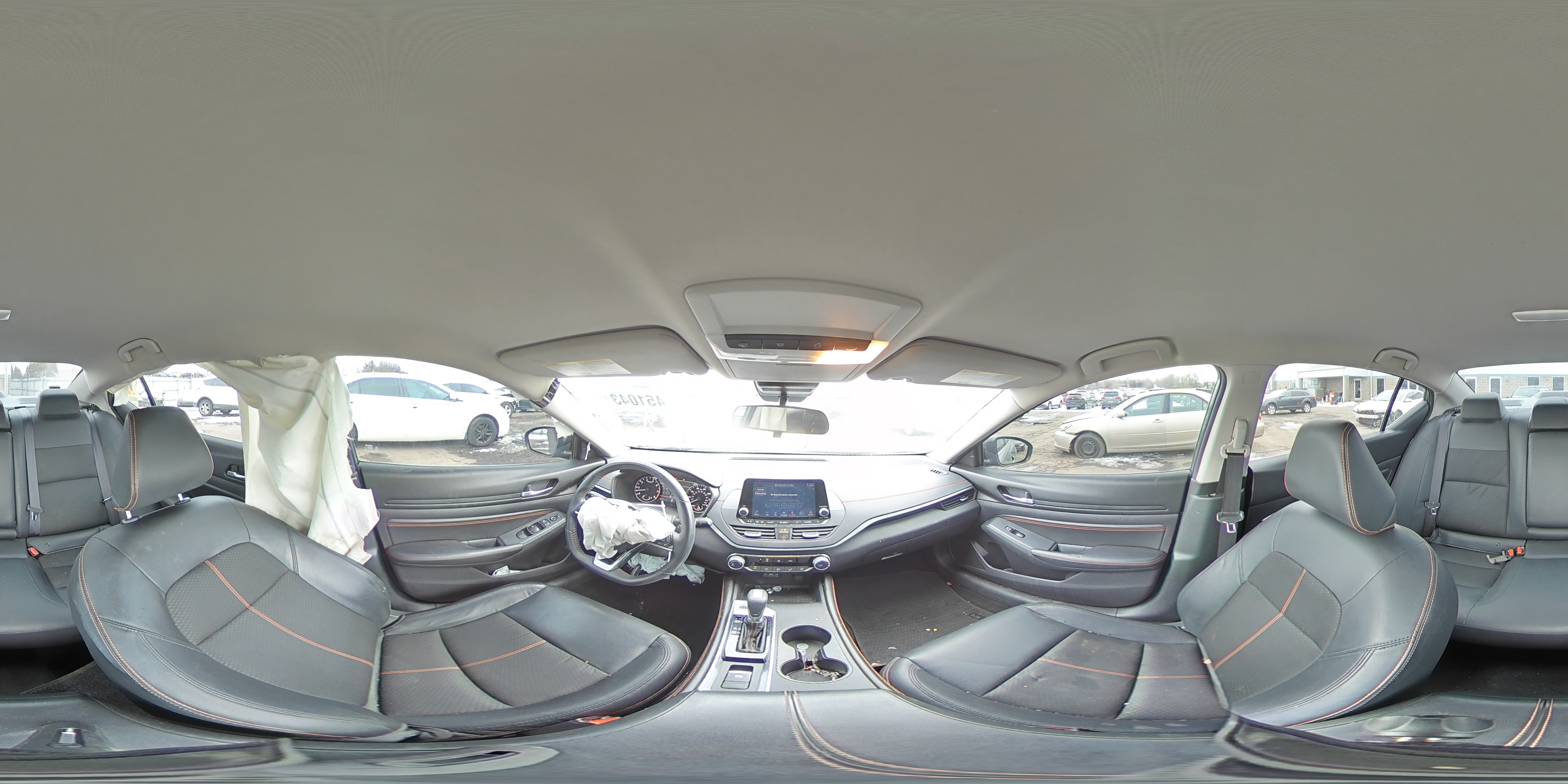 2020 Nissan Altima - Image 13