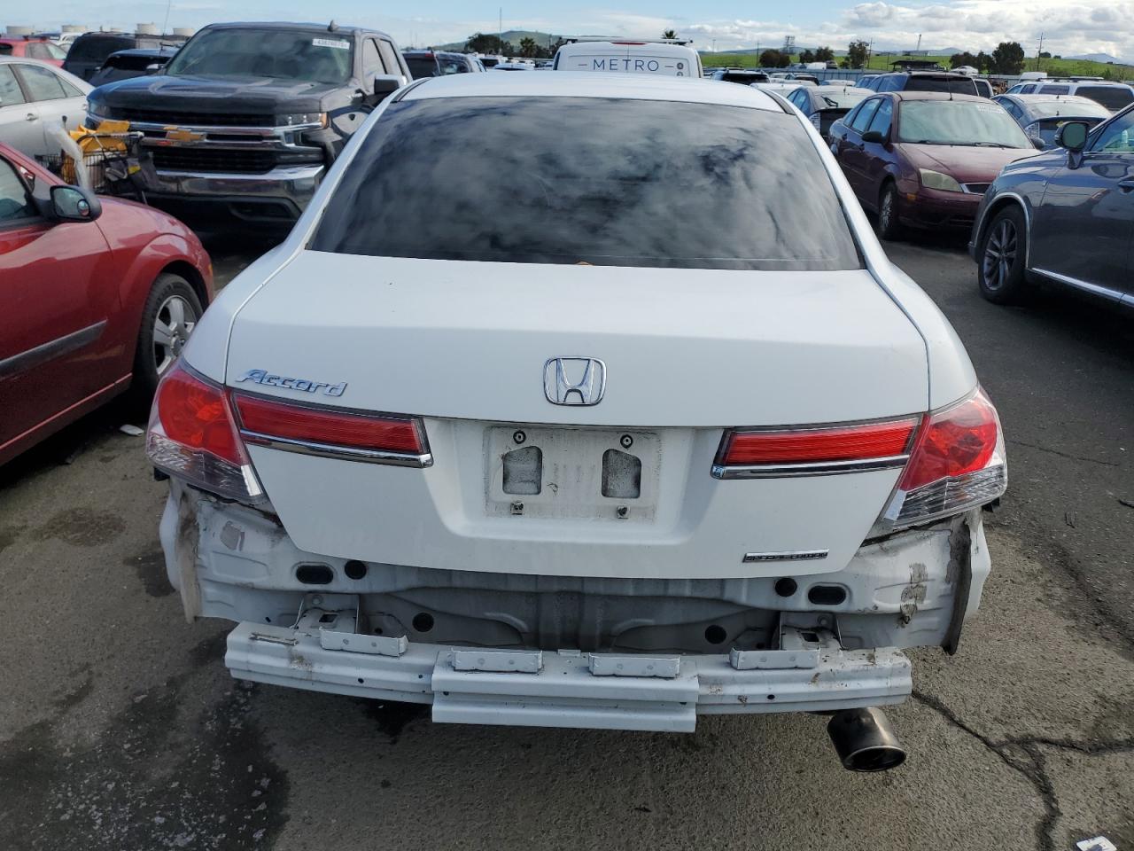 2012 Honda Accord - Image 6
