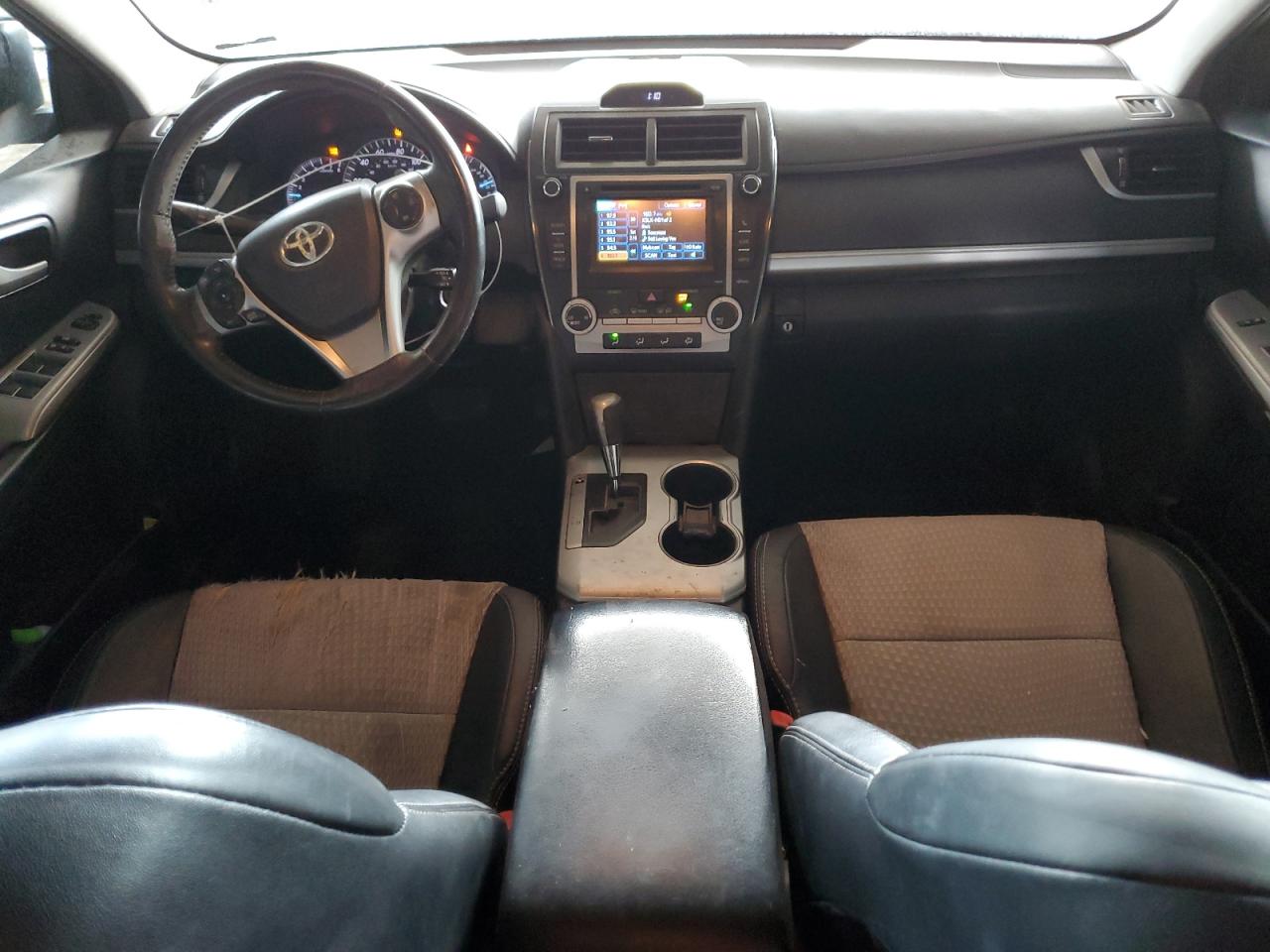 2013 Toyota Camry - Image 8