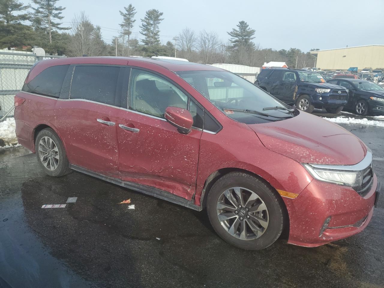 2022 Honda Odyssey - Image 4