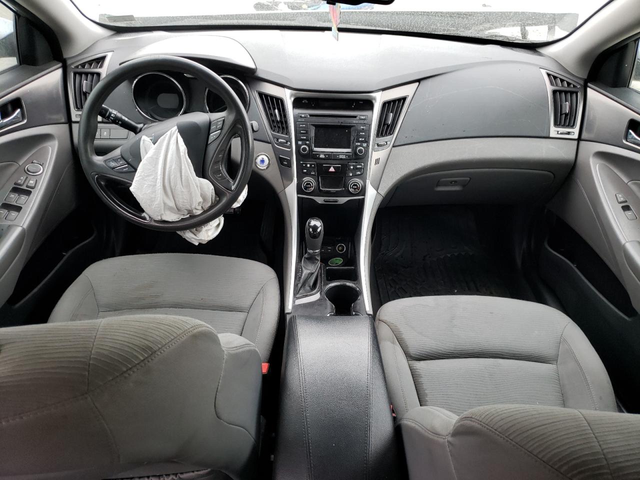2015 Hyundai Sonata - Image 8