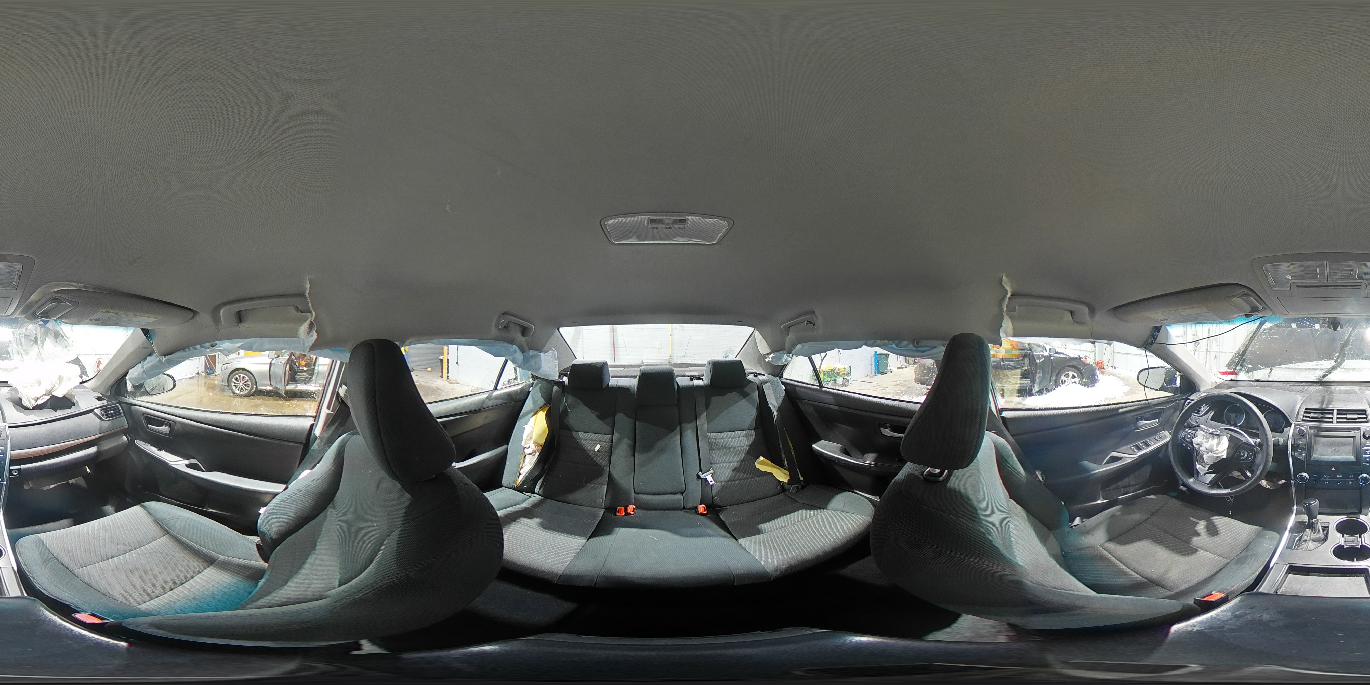 2017 Toyota Camry - Image 15