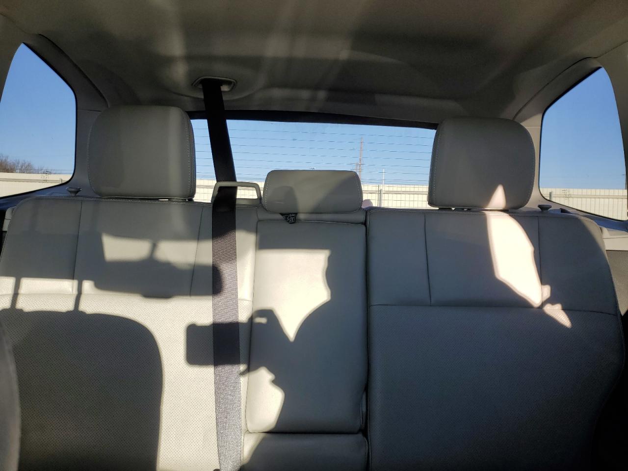 2014 Subaru Forester - Image 10