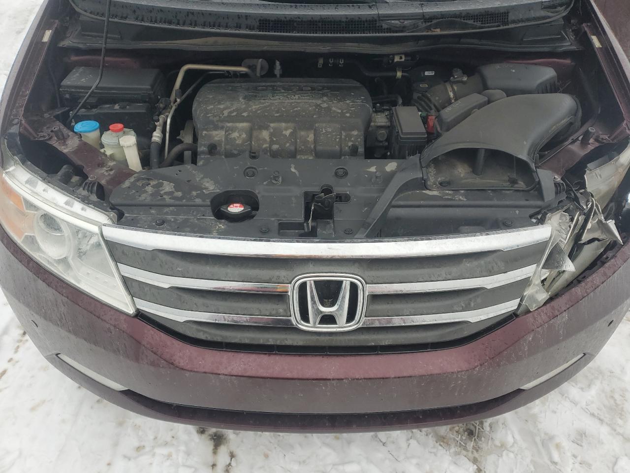 2012 Honda Odyssey - Image 12