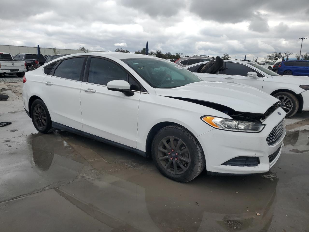2016 Ford Fusion - Image 4