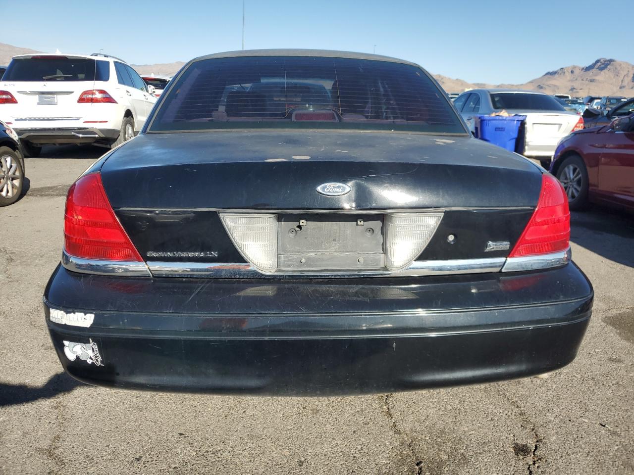 2011 Ford Crown Victoria - Image 6