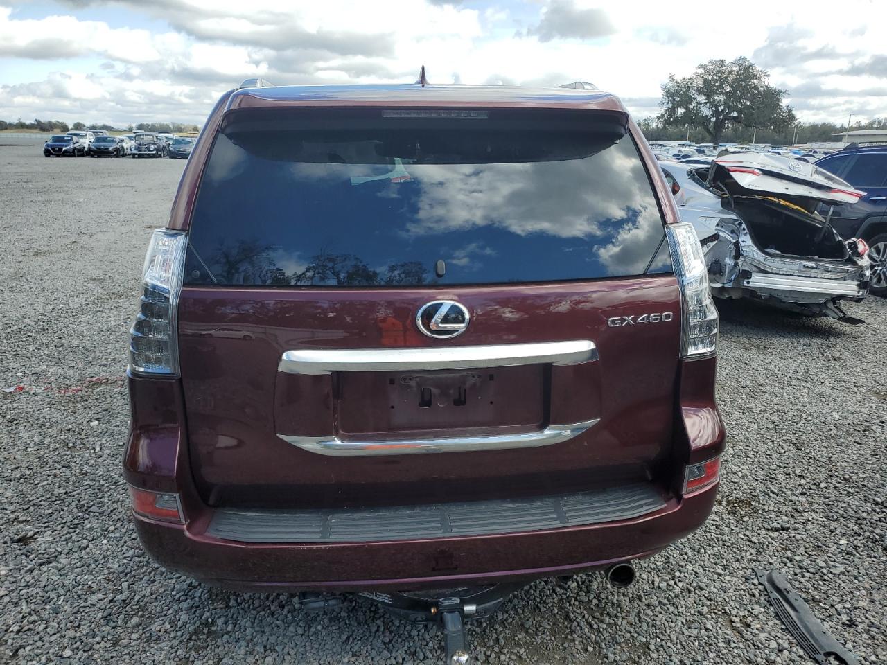 2022 Lexus GX - Image 6