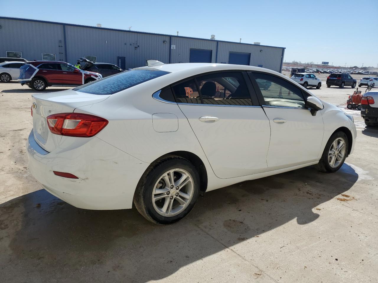 2017 Chevrolet Cruze - Image 3
