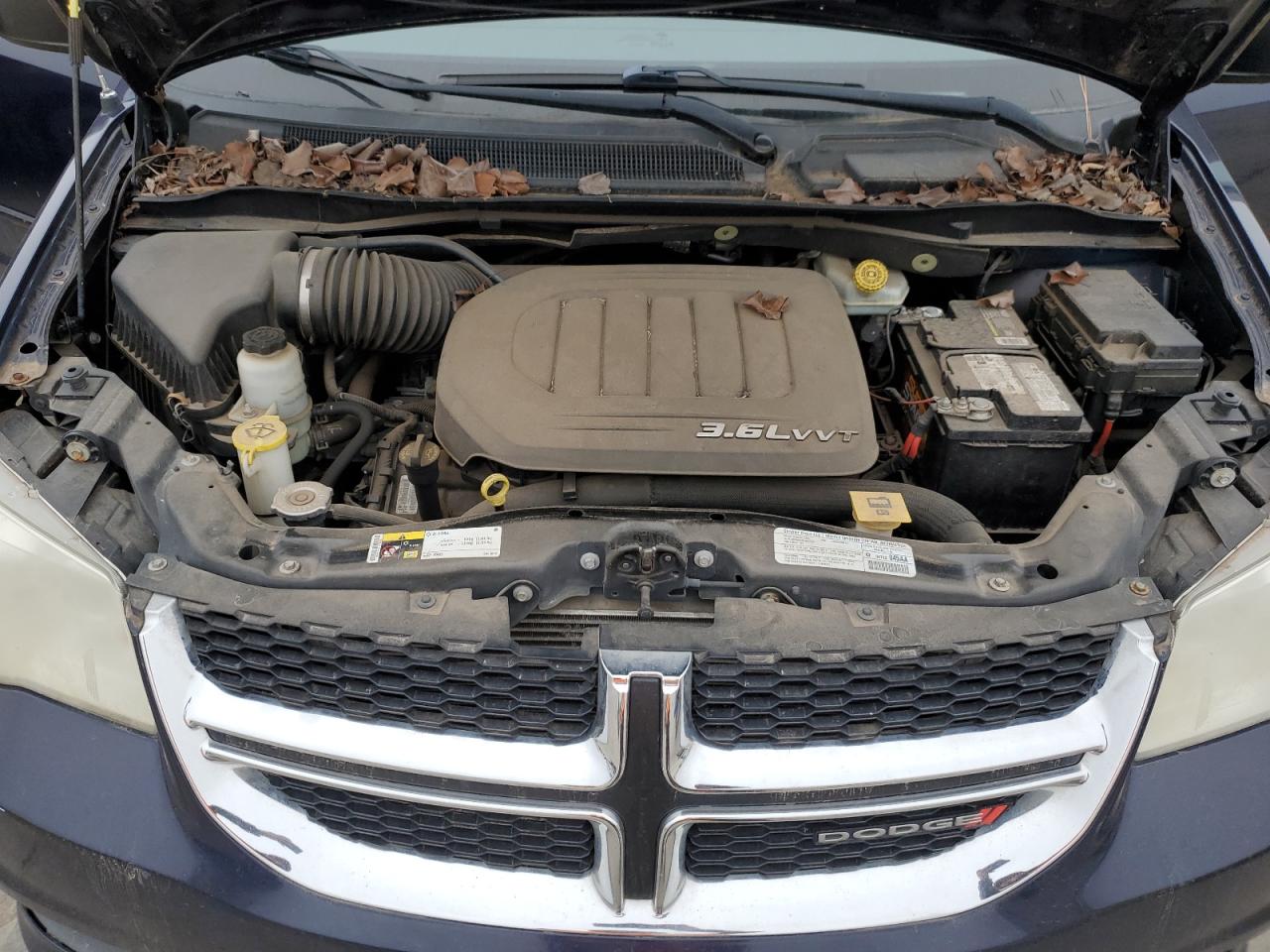 2013 Dodge Caravan - Image 12