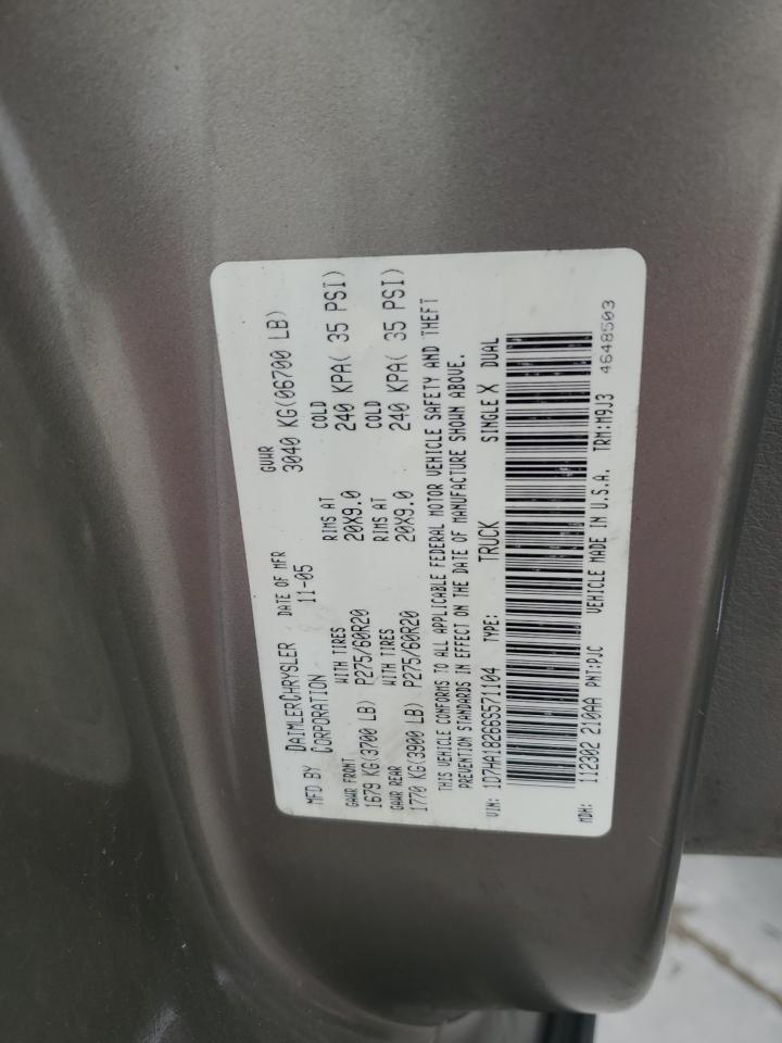2006 Dodge RAM - Image 12