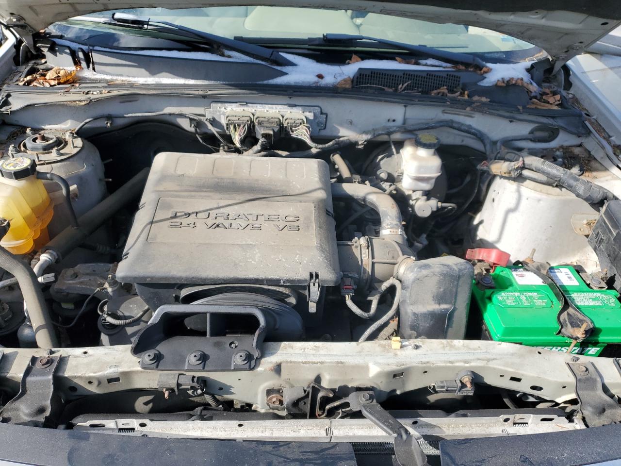 2009 Ford Escape - Image 12