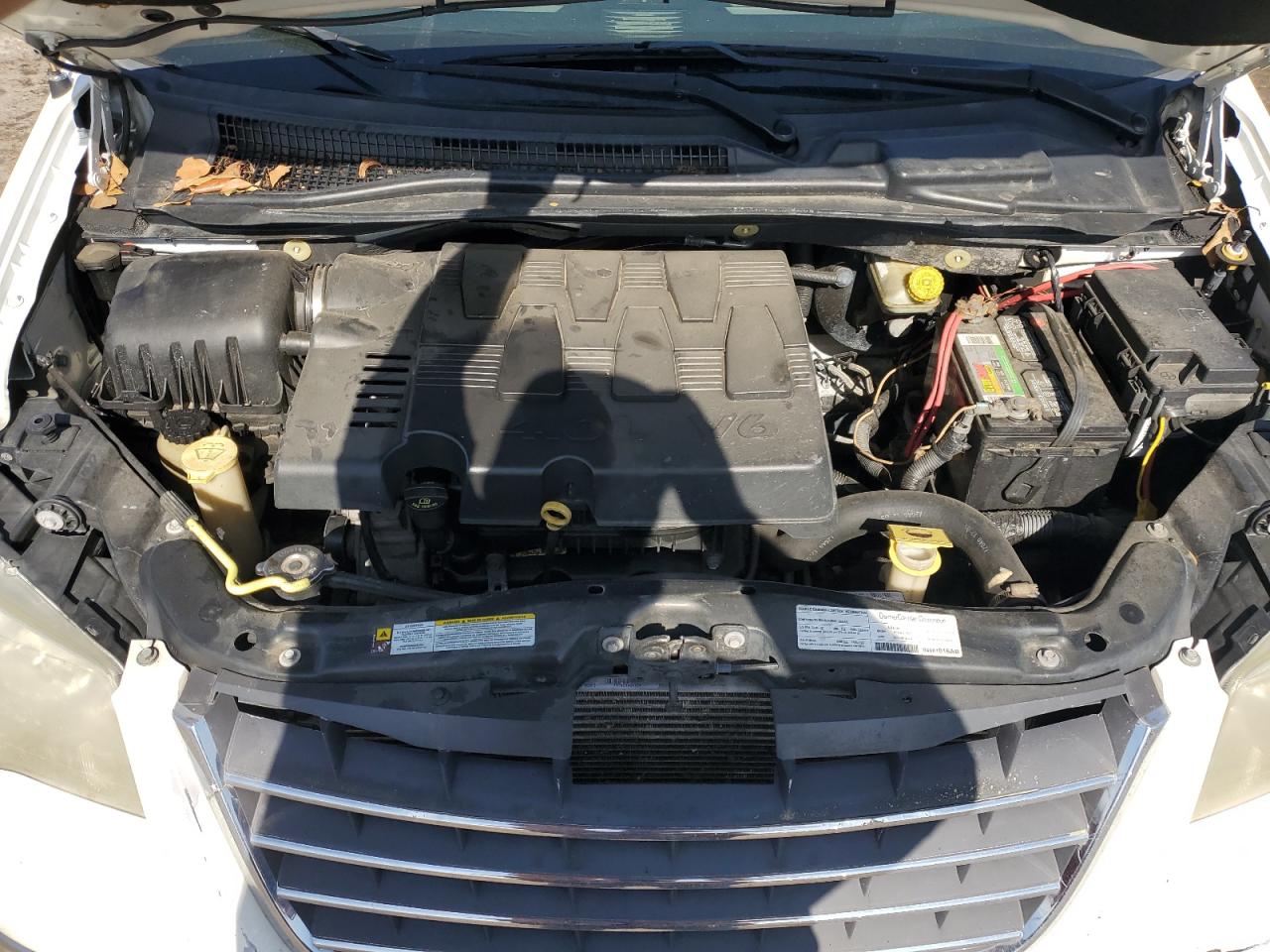 2008 Chrysler Town & Country - Image 13