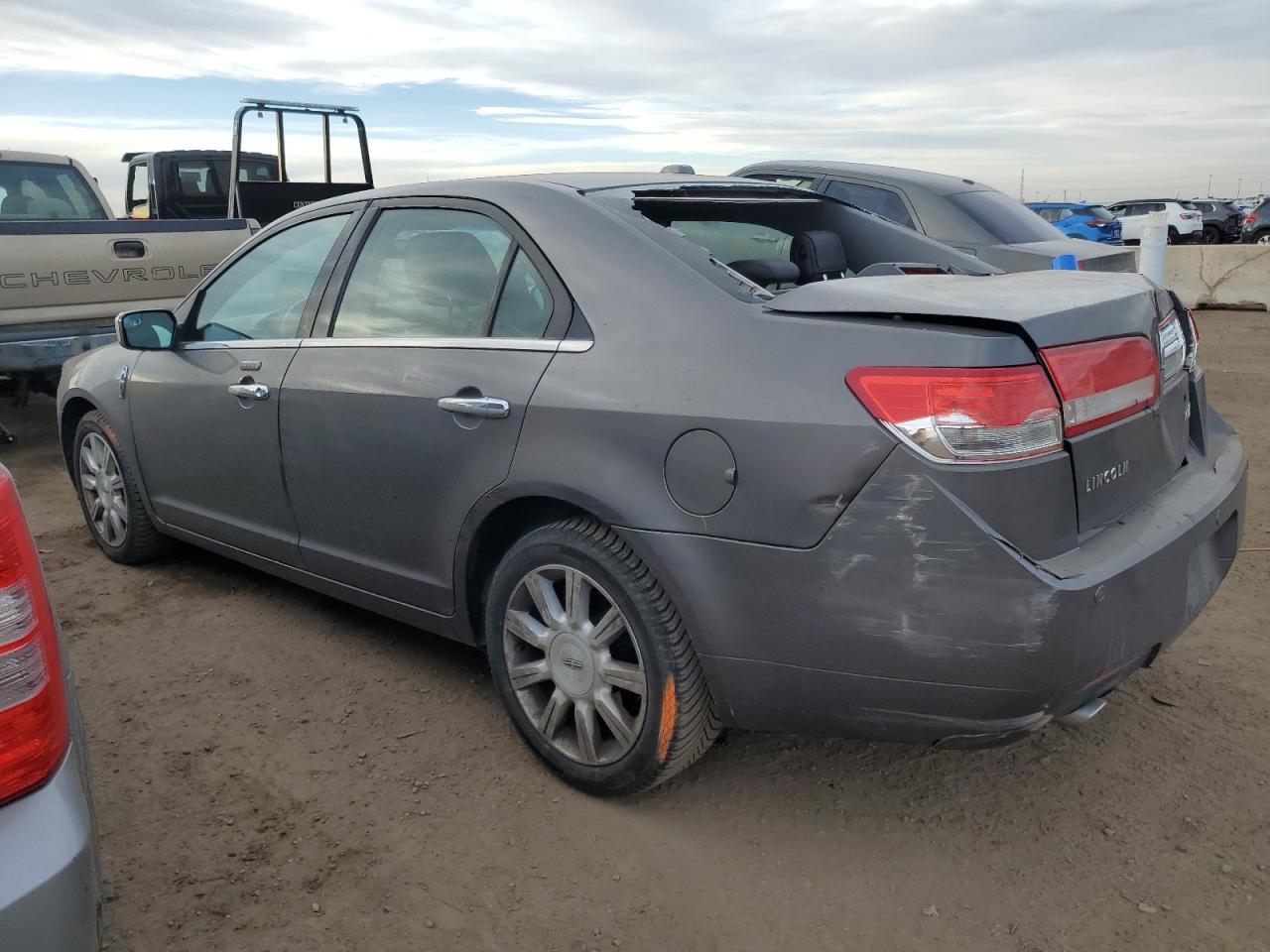 2012 Lincoln MKZ - Image 2