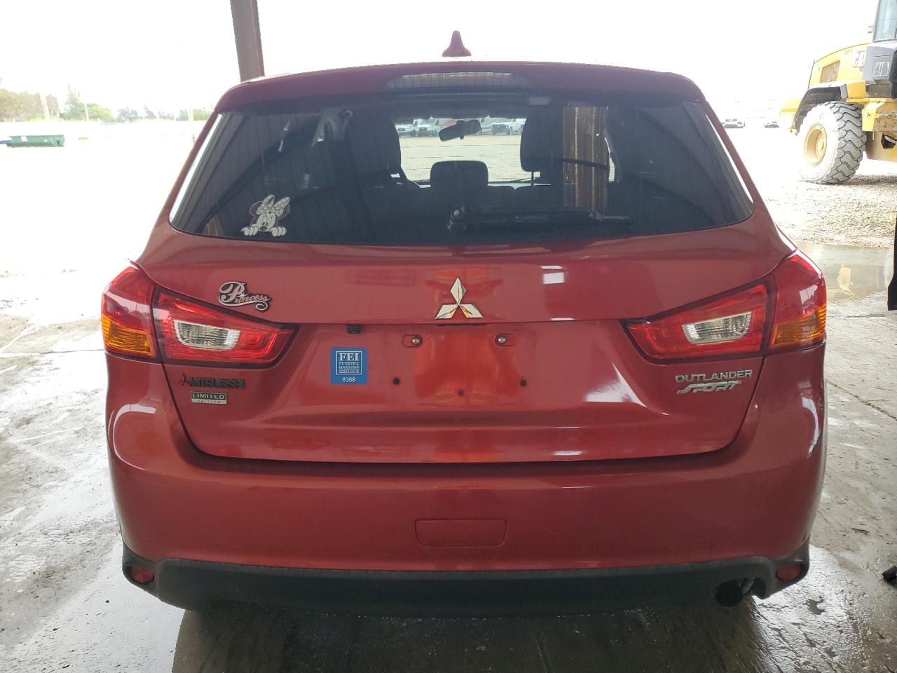 2017 Mitsubishi Outlander - Image 6