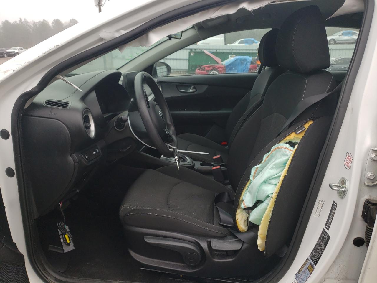 2021 Kia Forte - Image 7