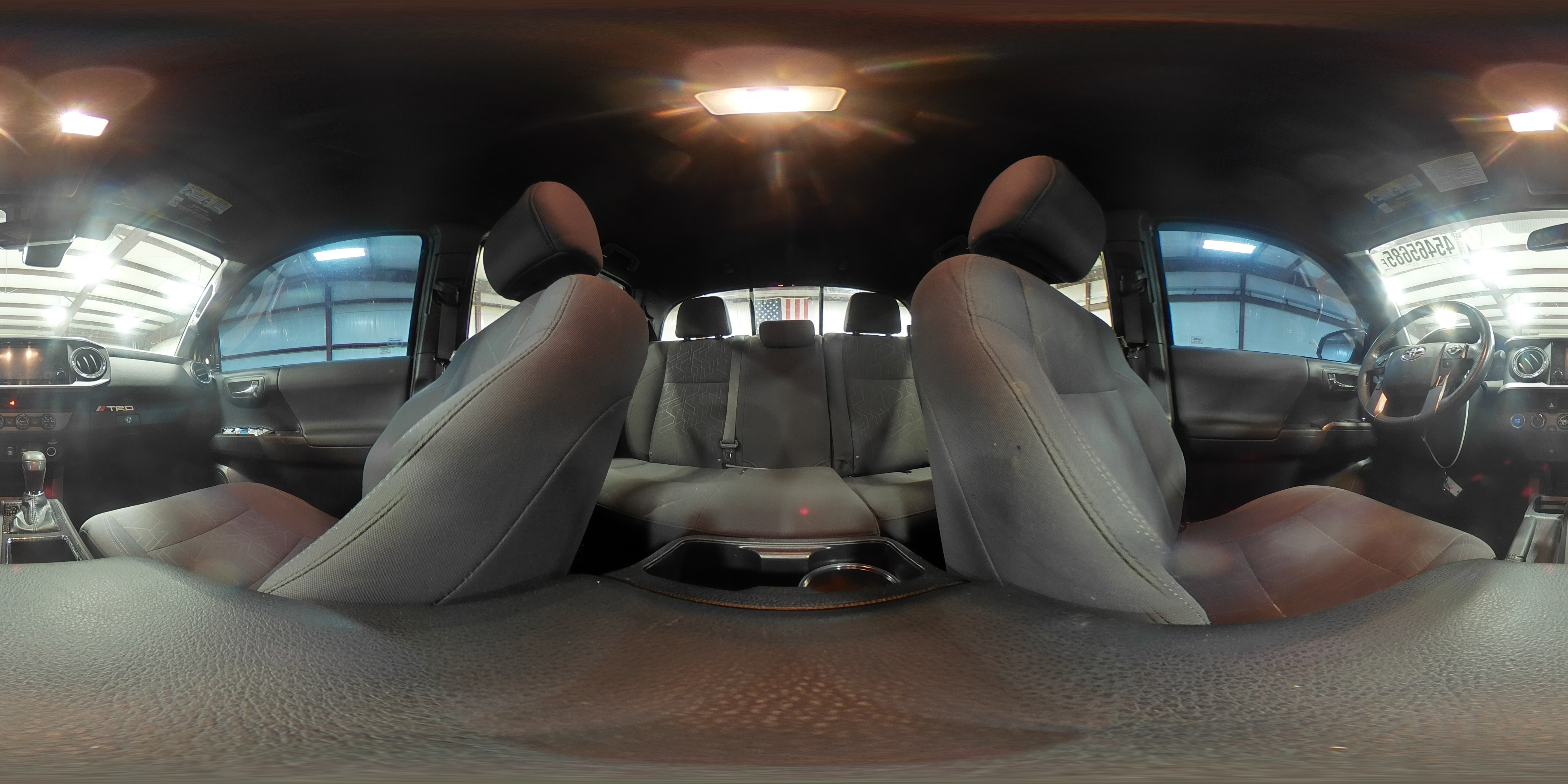 2018 Toyota Tacoma - Image 13