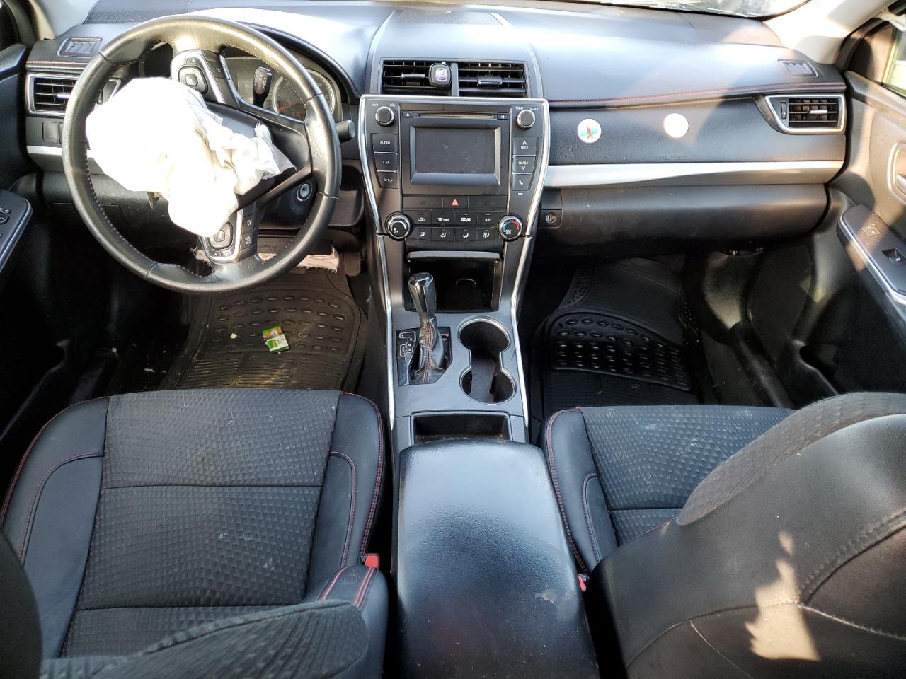 2015 Toyota Camry - Image 8