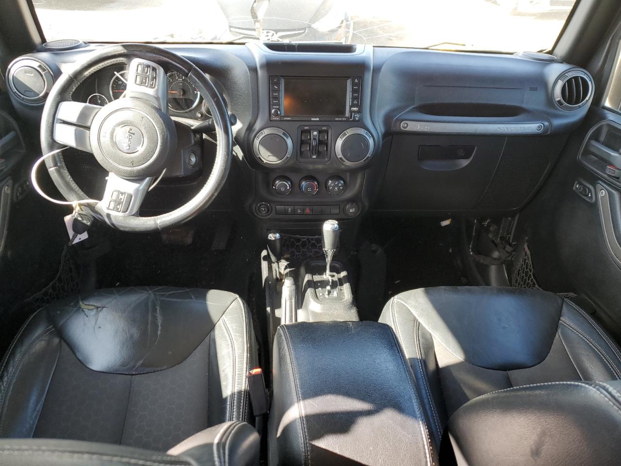 2016 Jeep Wrangler - Image 8