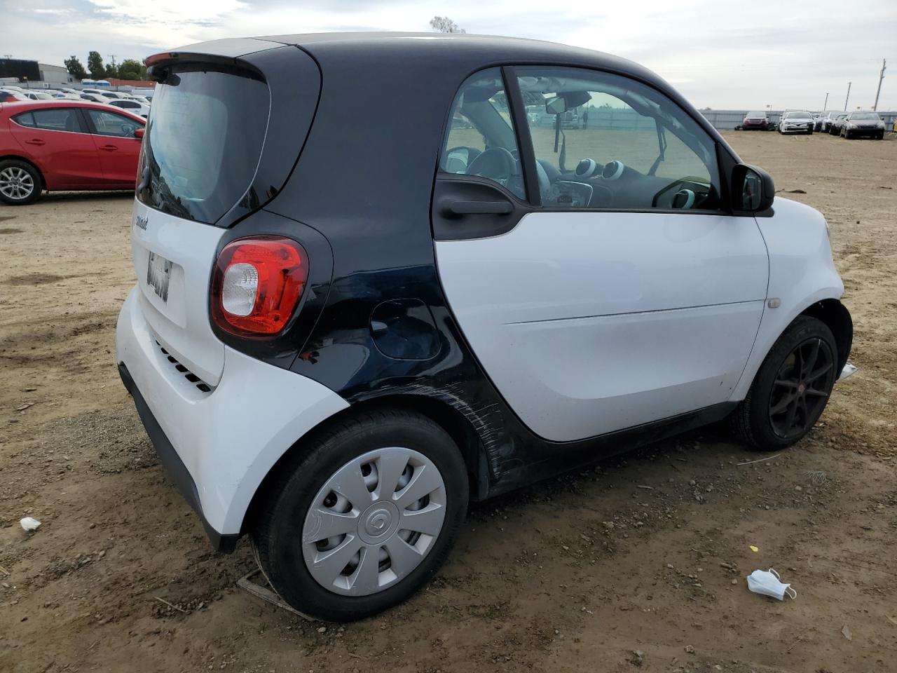 2016 Smart Fortwo - Image 3