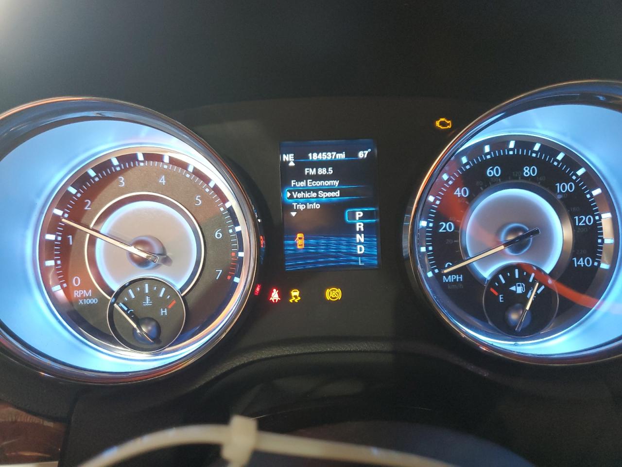 2012 Chrysler 300 - Image 9