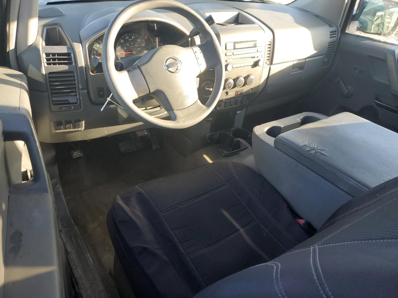 2006 Nissan Titan - Image 8