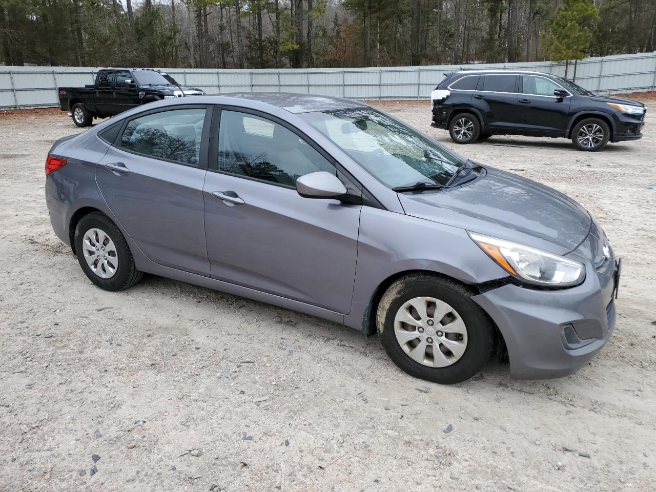 2016 Hyundai Accent - Image 4