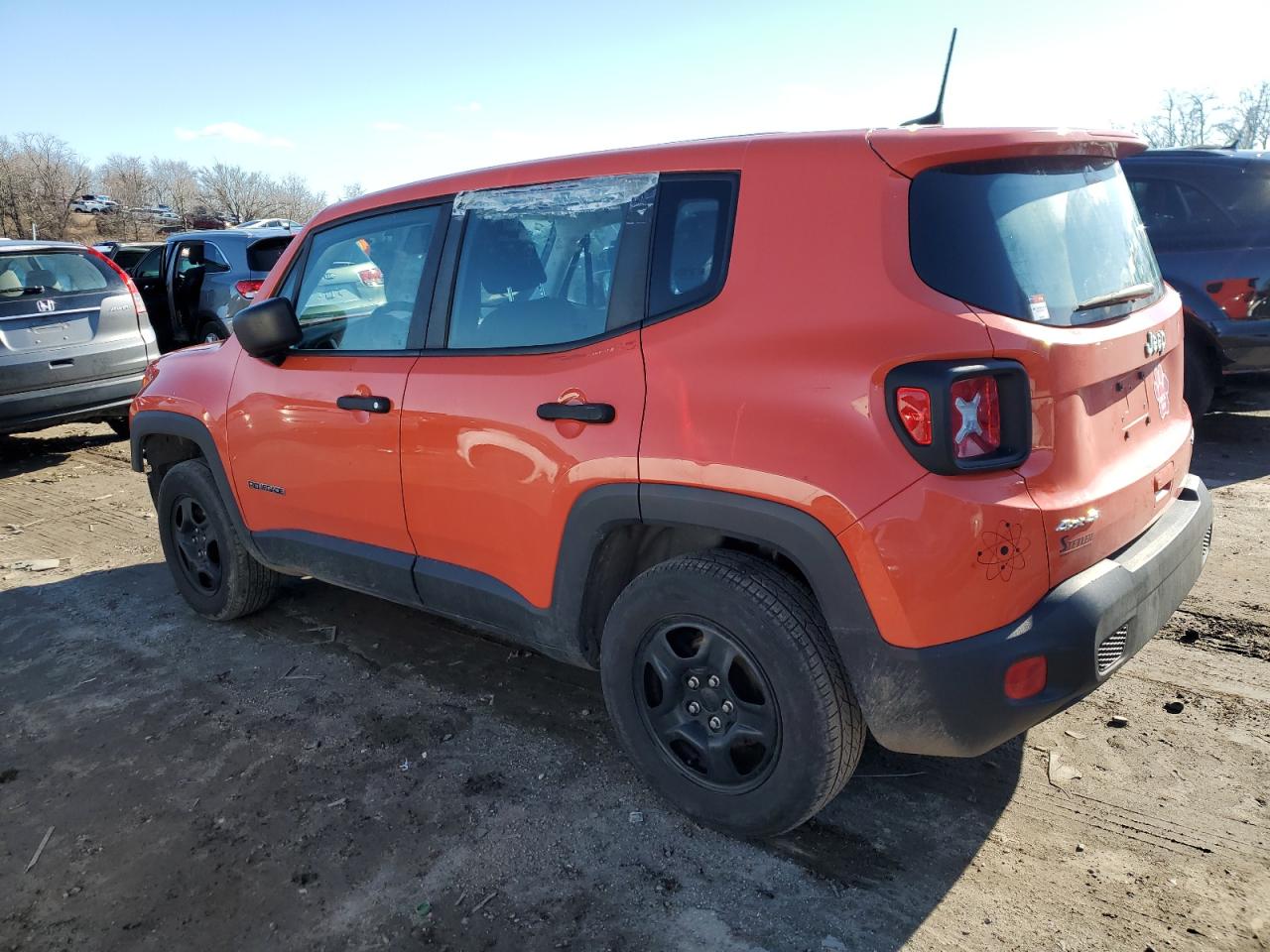 2018 Jeep Renegade - Image 2