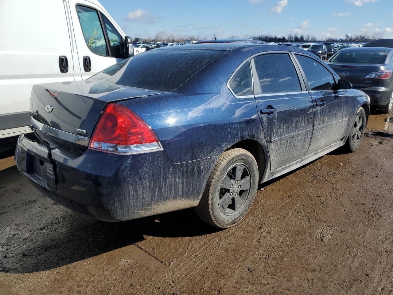 2010 Chevrolet Impala - Image 3