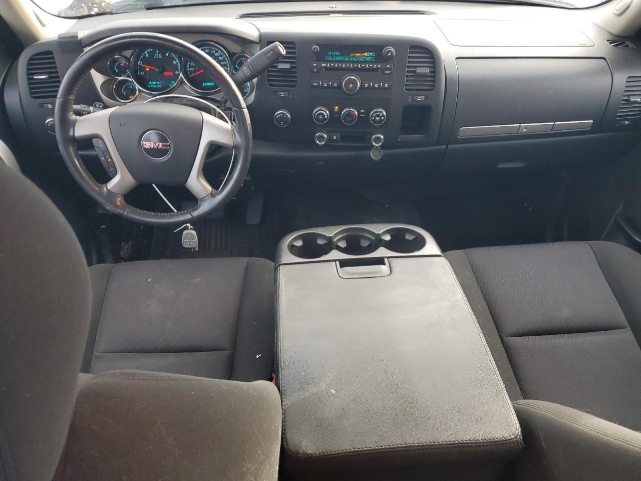 2010 GMC Sierra - Image 8