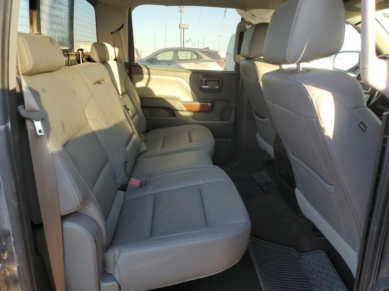 2016 GMC Sierra - Image 10