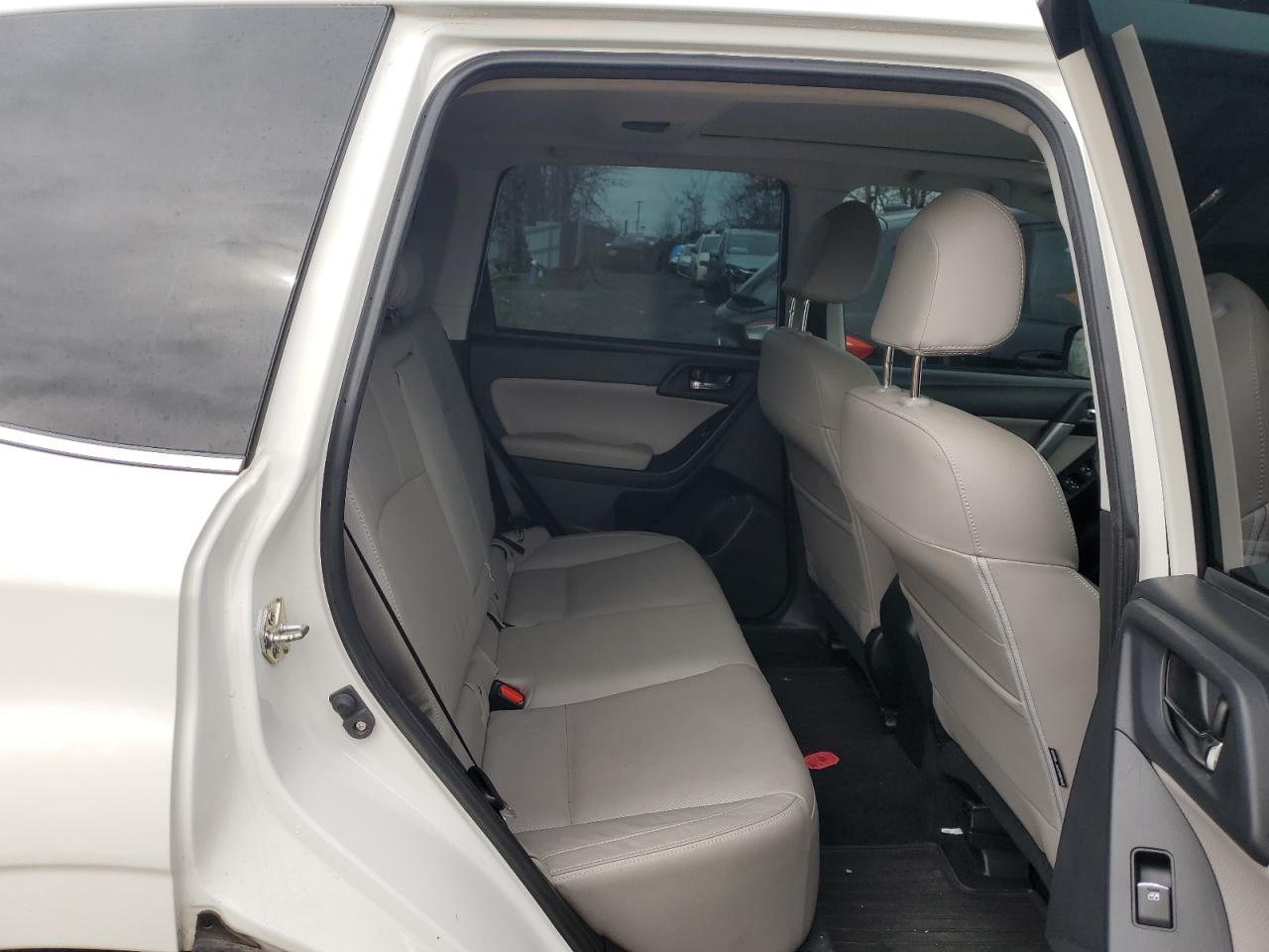 2018 Subaru Forester - Image 11