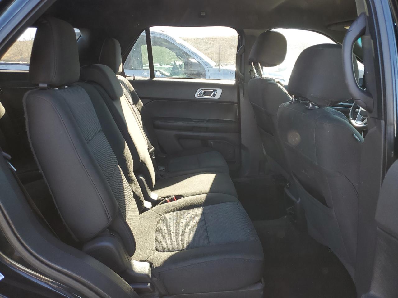 2014 Ford Explorer - Image 11